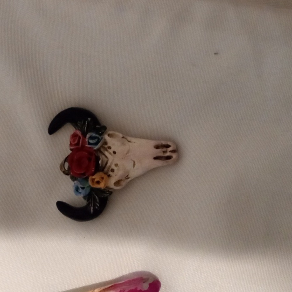 Skull necklace charm